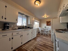 928 W Lake St in Fort Collins, CO - Building Photo - Building Photo