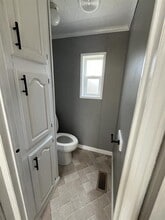 62 Bennett Rd in Candler, NC - Building Photo - Building Photo