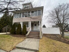 203 Laurens St in Cranston, RI - Building Photo