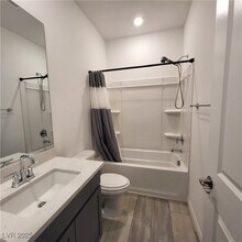 5724 Avondale Rise Wy in Las Vegas, NV - Building Photo - Building Photo
