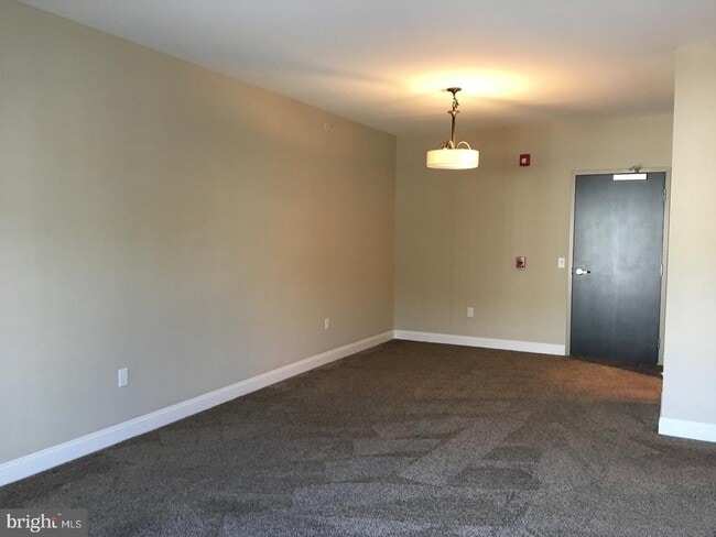 property at 9 N 7th St