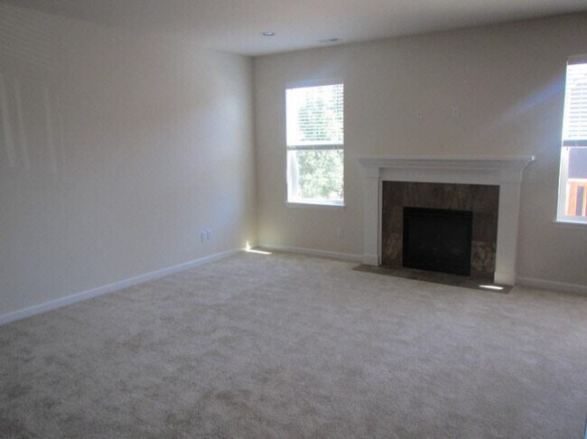 1733 77th Ave SE in Lake Stevens, WA - Building Photo - Building Photo
