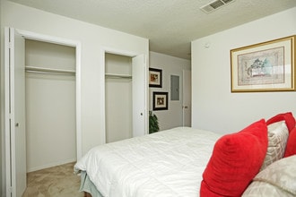 Cedar Glen in Dallas, TX - Building Photo - Interior Photo