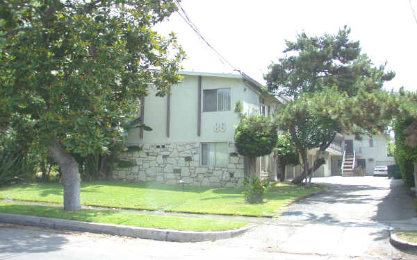 86 N Craig Ave in Pasadena, CA - Building Photo