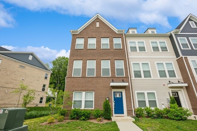 property at 2756 Bridgewater Dr