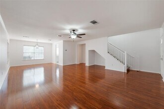 11413 Kingsgate Dr in Austin, TX - Building Photo - Building Photo
