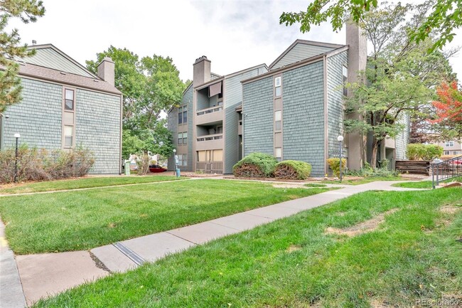 13902 E Stanford Cir