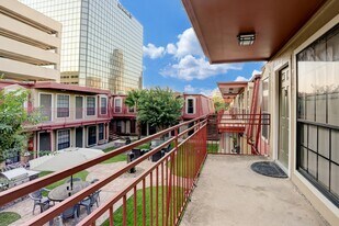 5151 Richmond Ave. in Houston, TX - Building Photo