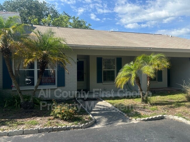 property at 313 Bay Pl