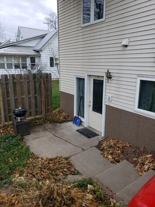 521 1st St, Unit 521O in Plum City, WI - Building Photo