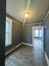 164 Clendenny Ave, Unit 2R in Jersey City, NJ - Building Photo - Building Photo