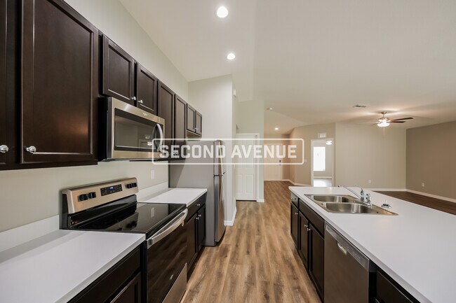 426 Jacobs St in Port Charlotte, FL - Building Photo - Building Photo