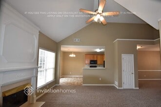 2482 Lakebrooke Dr in Marietta, GA - Foto de edificio - Building Photo