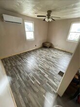 118 Peters Run Rd, Unit Apt4 in Wheeling, WV - Building Photo - Building Photo