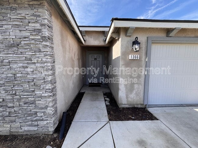 property at 1366 W Butterfield Ln