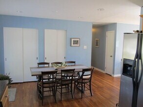 605 Seattle Dr in Lexington, KY - Building Photo - Building Photo