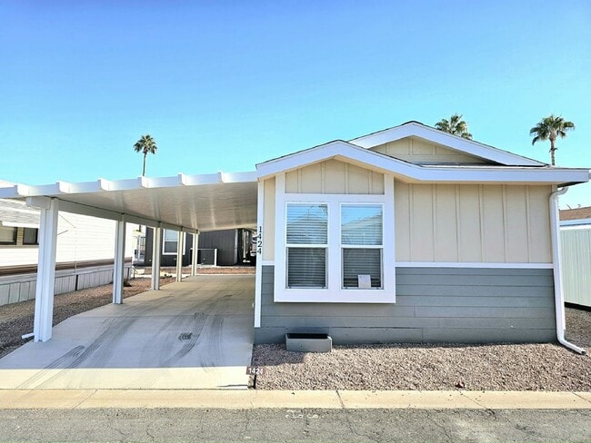 8865 E Baseline Rd in Mesa, AZ - Building Photo - Building Photo