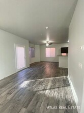 8933 Fargo Fair Ct in Las Vegas, NV - Building Photo - Building Photo