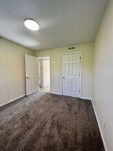 3864 Northeast Dr in Clarksville, TN - Building Photo - Building Photo