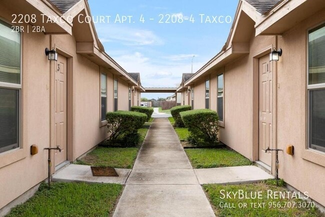 2208 Taxco Ct in Edinburg, TX - Building Photo - Building Photo