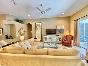 15590 Vallecas Ln in Naples, FL - Building Photo - Building Photo