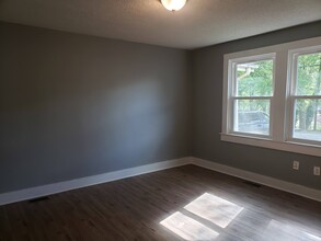 17 Lenox Ave, Unit 17 in Greenville, SC - Building Photo - Building Photo