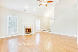 695 Shore Pl in Lithonia, GA - Foto de edificio - Building Photo