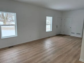 400 7th St in Mineral Point, WI - Building Photo - Building Photo