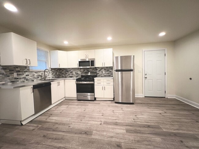 property at 2023 Spring St