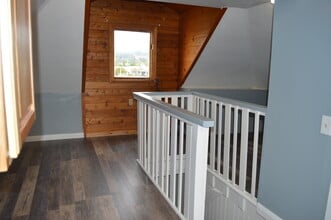 430 S Holladay Dr, Unit 4 in Seaside, OR - Foto de edificio - Building Photo