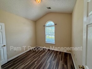 3 Falkland Ave in Savannah, GA - Foto de edificio - Building Photo