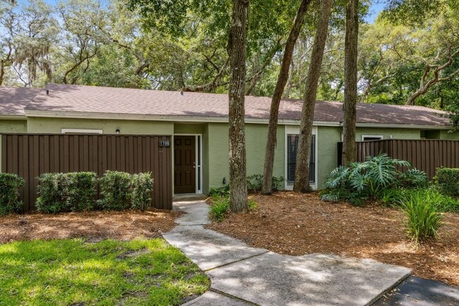 1786 Mariners Walk in Fernandina Beach, FL - Building Photo - Building Photo