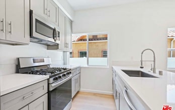 5234 20th St in Los Angeles, CA - Foto de edificio - Building Photo