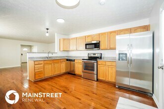 3853 Sugarbark Dr in Canal Winchester, OH - Building Photo - Building Photo