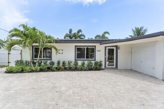 808 NE 72nd St in Boca Raton, FL - Building Photo - Building Photo