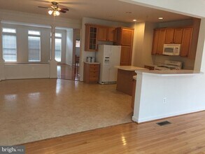12416 Falconbridge Dr in North Potomac, MD - Building Photo - Building Photo