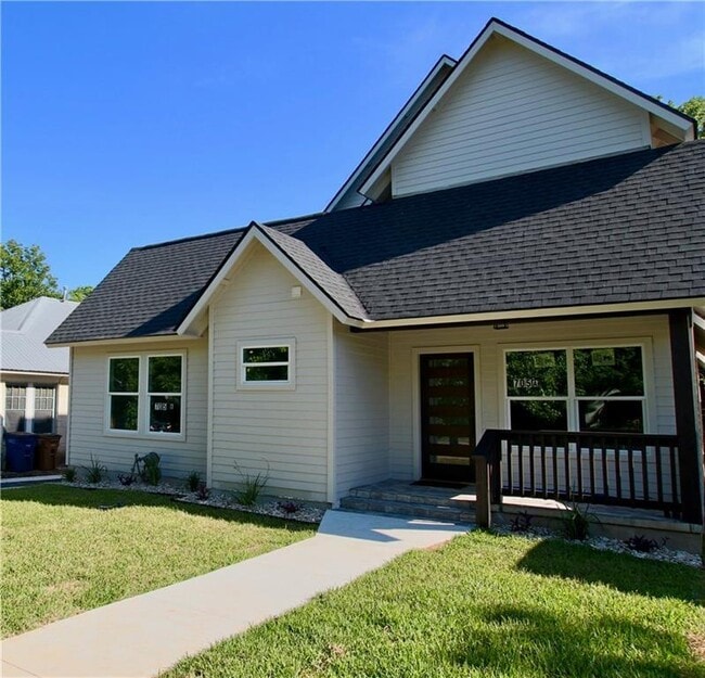 property at 705 Harris Ave