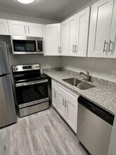 604 NW 13th St in Boca Raton, FL - Building Photo - Building Photo