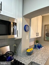 2549 Shields St photo'