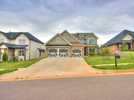8140 Jenny Ln in Edmond, OK - Building Photo