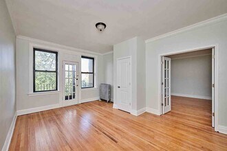 5461 S Everett Ave in Chicago, IL - Building Photo - Building Photo