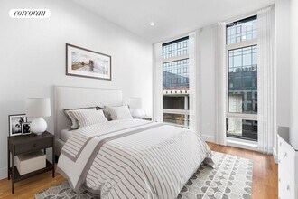 21-59 44th Drive 2C in Queens, NY - Building Photo - Building Photo