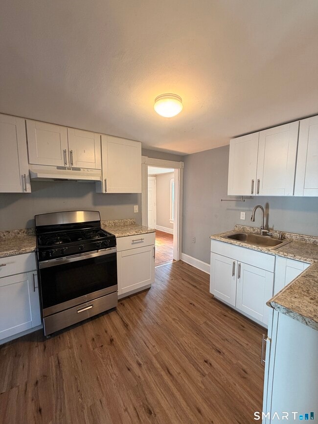 30 Sunset Ave in Waterbury, CT - Building Photo - Building Photo