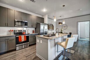 7201 S Mason Rd in Richmond, TX - Building Photo