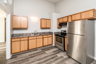 102 Worrall Dr in Hopkins, SC - Building Photo - Building Photo