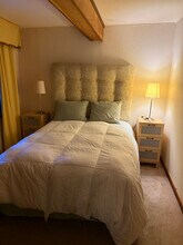 19471 Madrone Ct in Los Gatos, CA - Foto de edificio - Building Photo