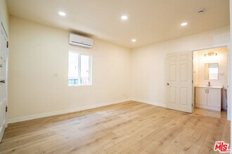 1245 S Berendo St in Los Angeles, CA - Building Photo - Building Photo
