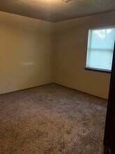 2119 SW 31st St in Oklahoma City, OK - Foto de edificio - Building Photo