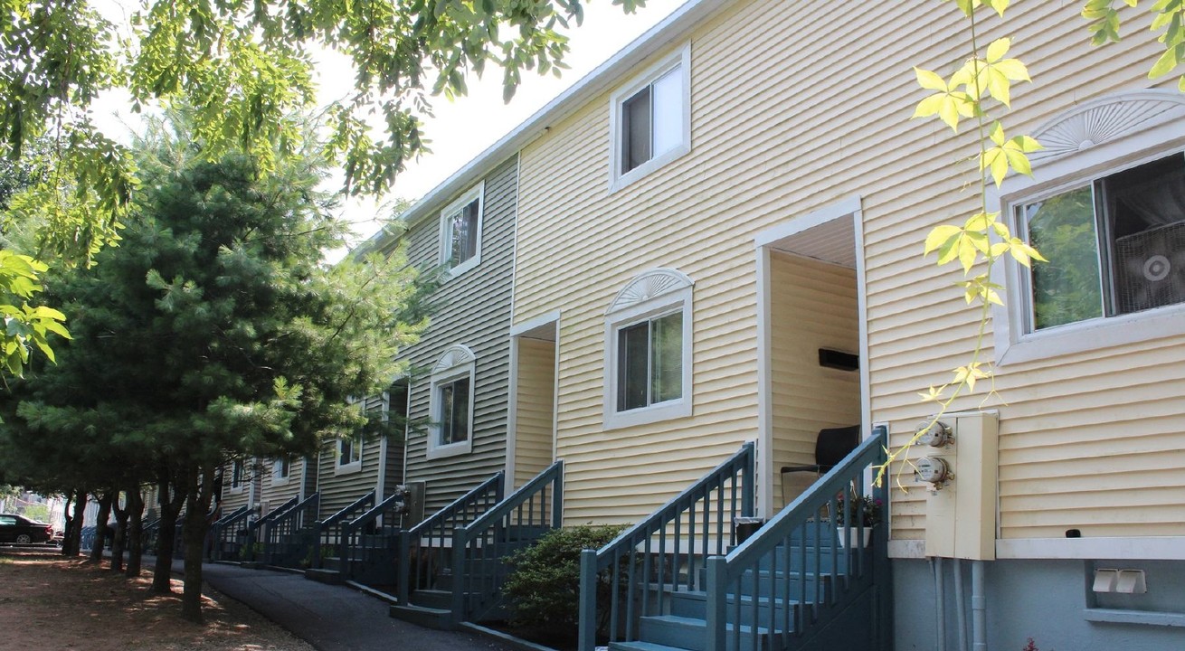 Sherman Townhomes in New Haven, CT - Foto de edificio