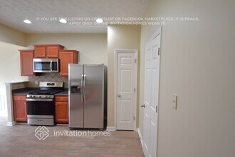 819 Forsythia Way in Canton, GA - Building Photo - Building Photo